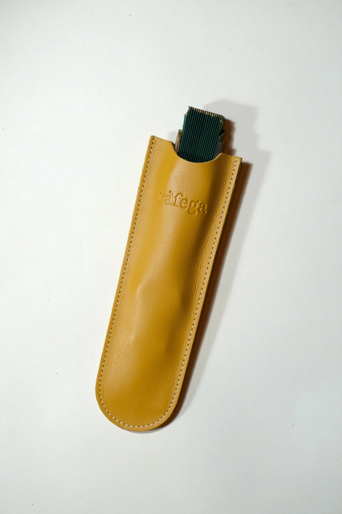 Petitó Leather Case - Mustard